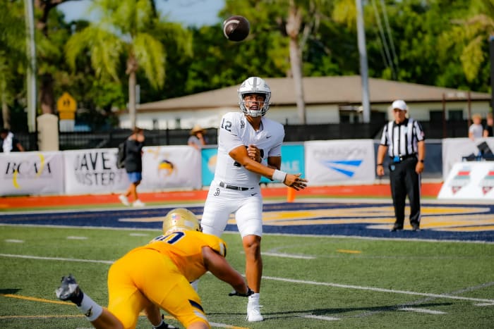 St John Bosco vs St Thomas Aquinas Football - by Matt Christopher 08-26-20231119